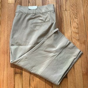 NWT Lane Bryant The Allie Slim Crop Khaki Stretch Plus Size 28 pants